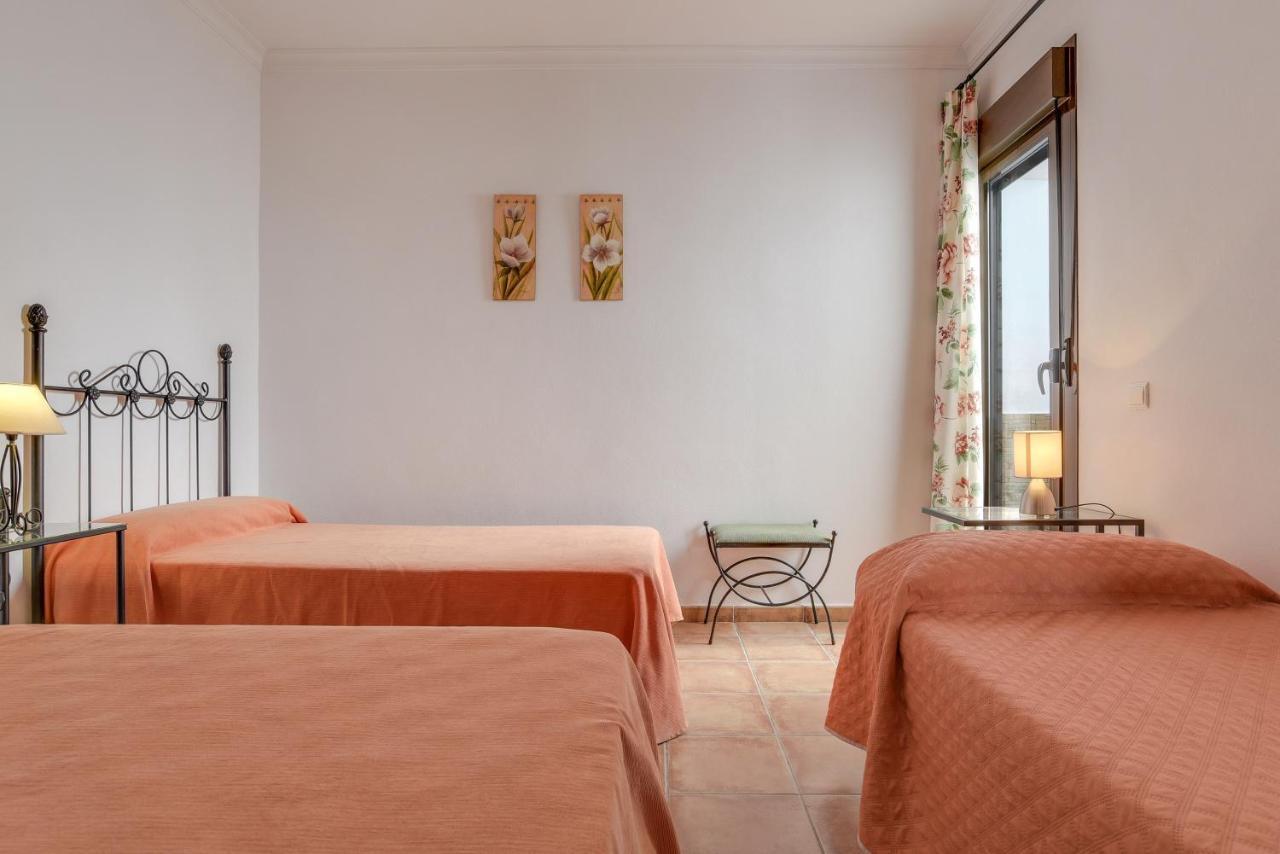 Villa Fuentes Solo Familias Conil De La Frontera Esterno foto